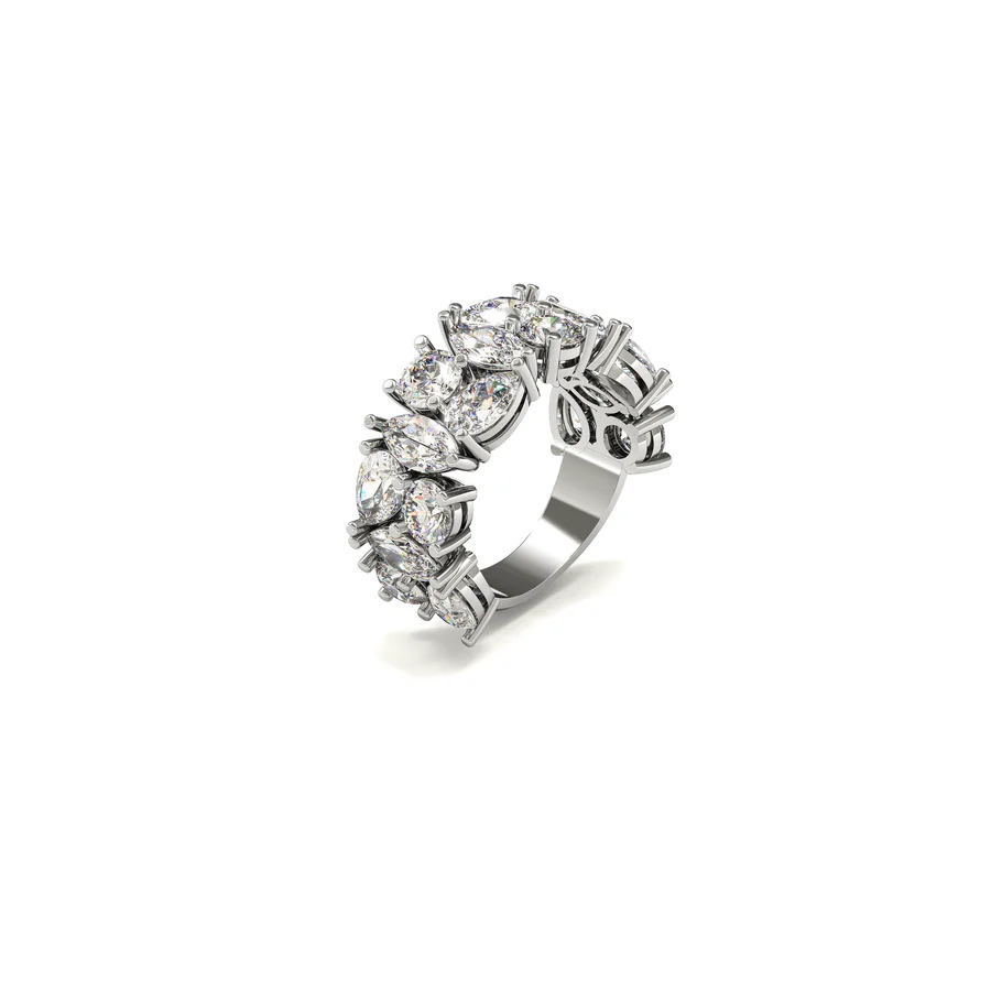 Wide ring in white gold with diamond composition hover image