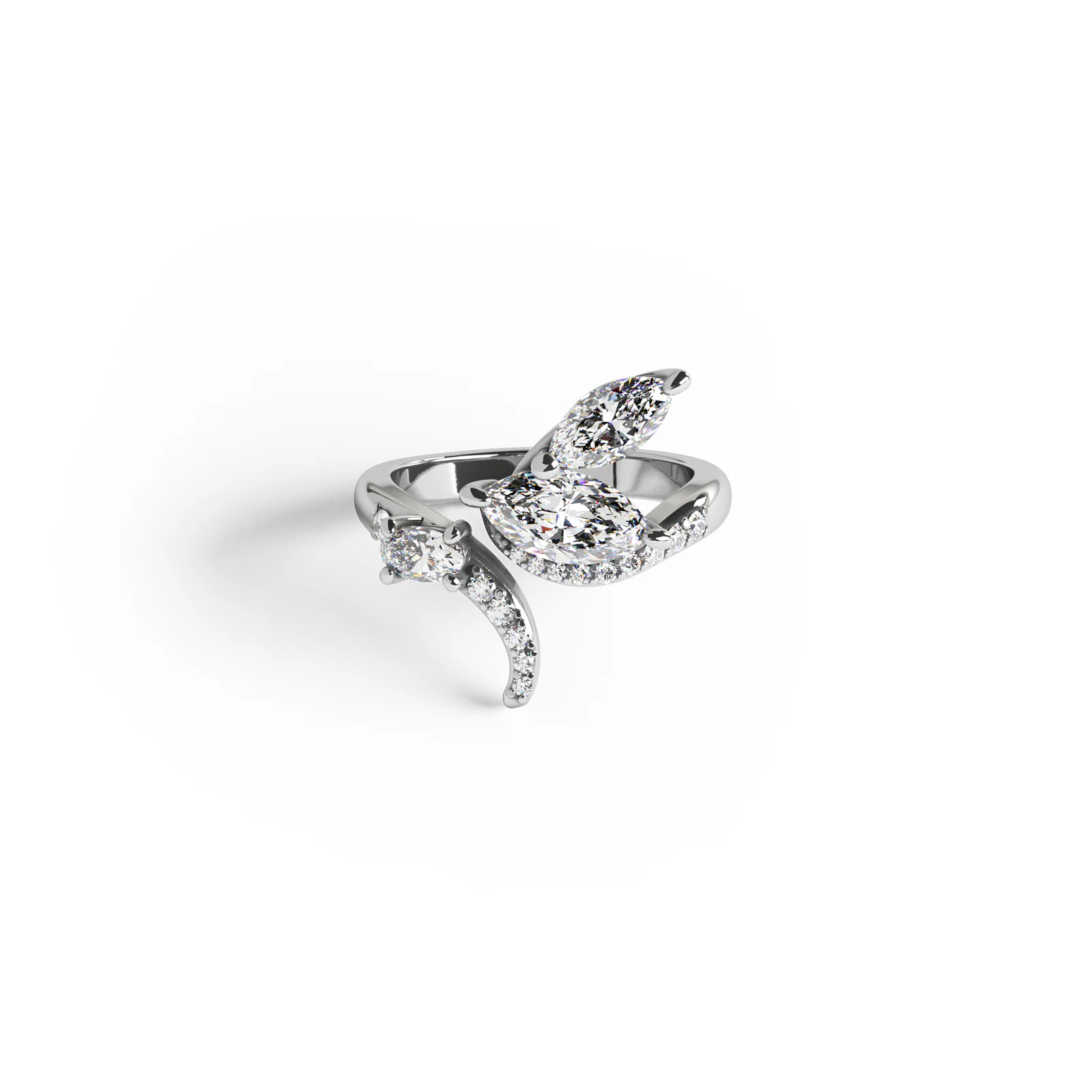 Ring in white gold with marquise diamonds image 2