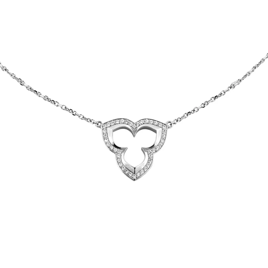 Pendant necklace in white gold with diamonds